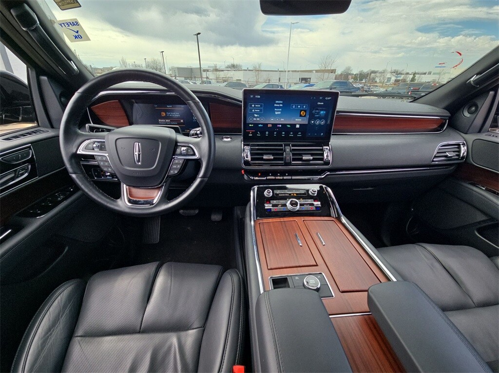 2023 LINCOLN NAVIGATOR - Image 10