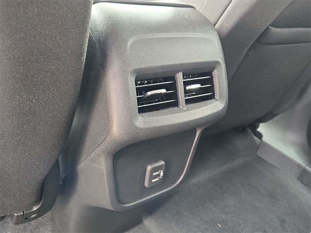 2023 CHEVROLET EQUINOX - Image 26