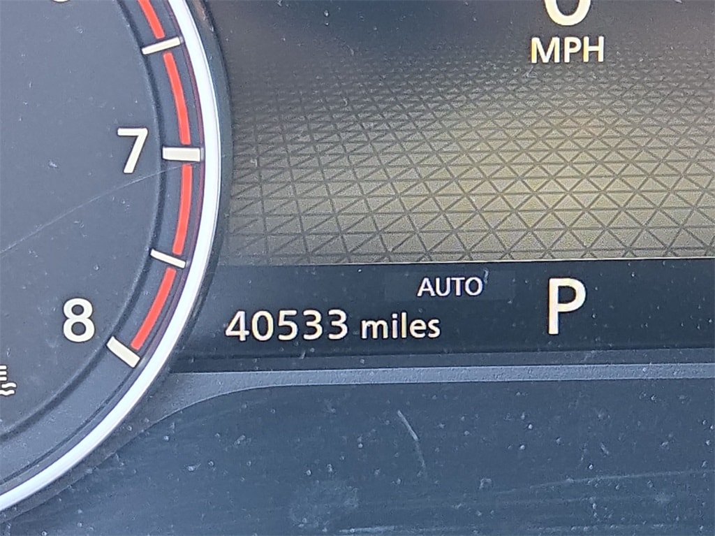 2023 NISSAN ROGUE - Image 12