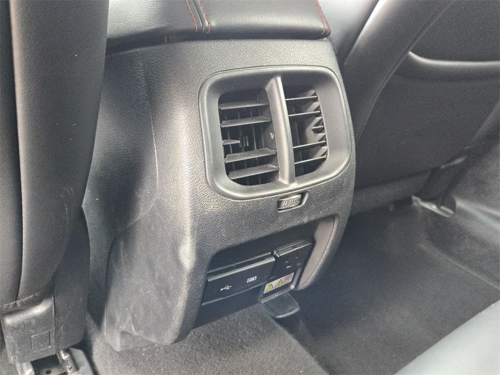 2019 JEEP CHEROKEE - Image 26