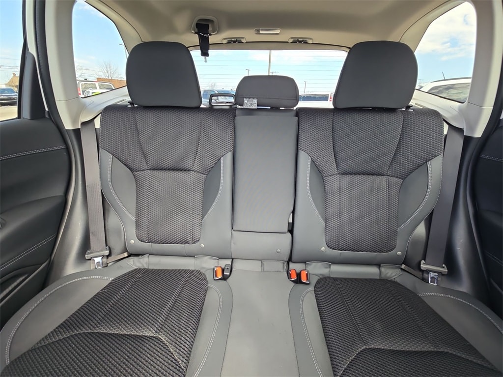 2022 SUBARU FORESTER - Image 13