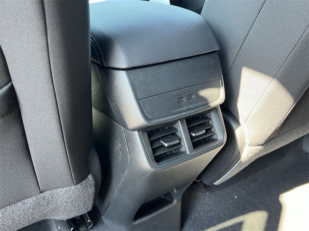 2025 Chevrolet Equinox LT - Photo 22