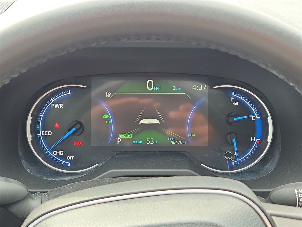 2022 TOYOTA RAV4 - Image 17