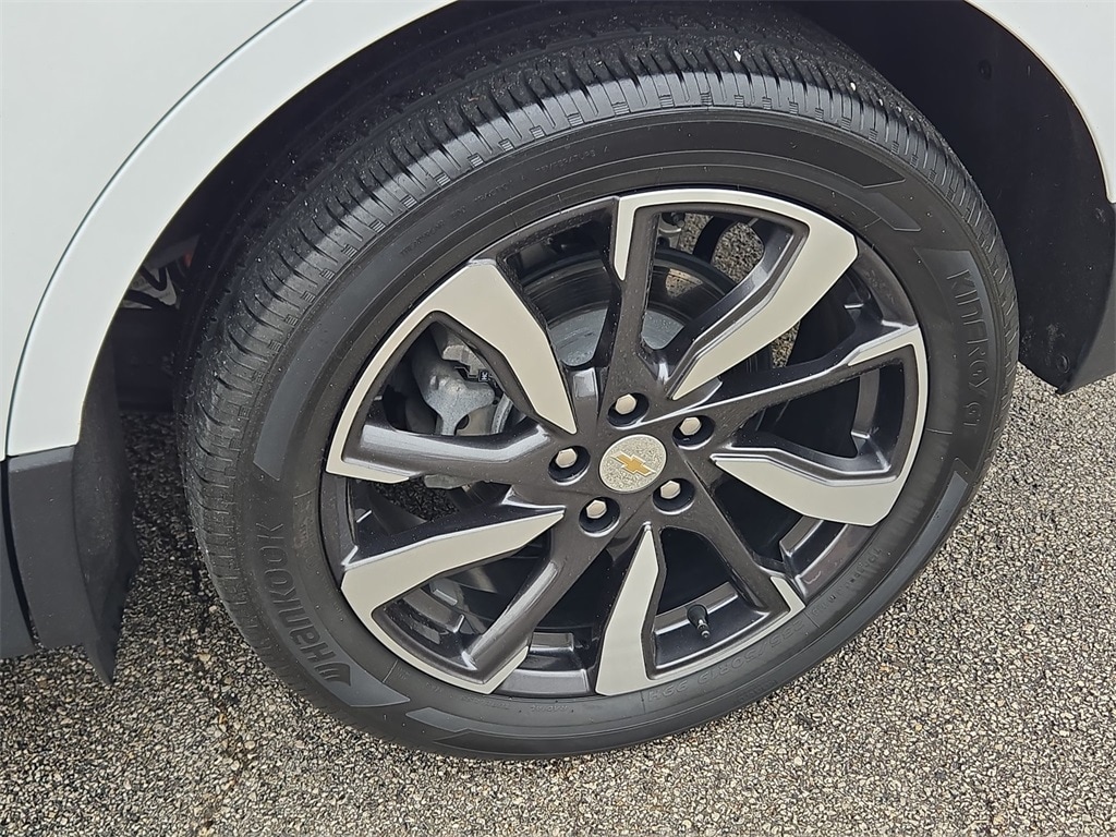 2022 CHEVROLET EQUINOX - Image 32