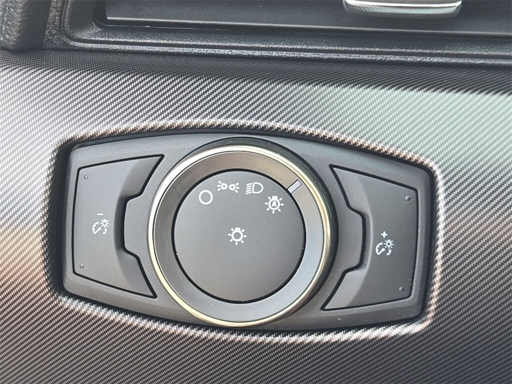 2021 FORD MUSTANG - Image 21