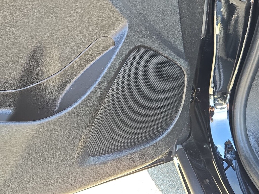 2023 CHEVROLET MALIBU - Image 29