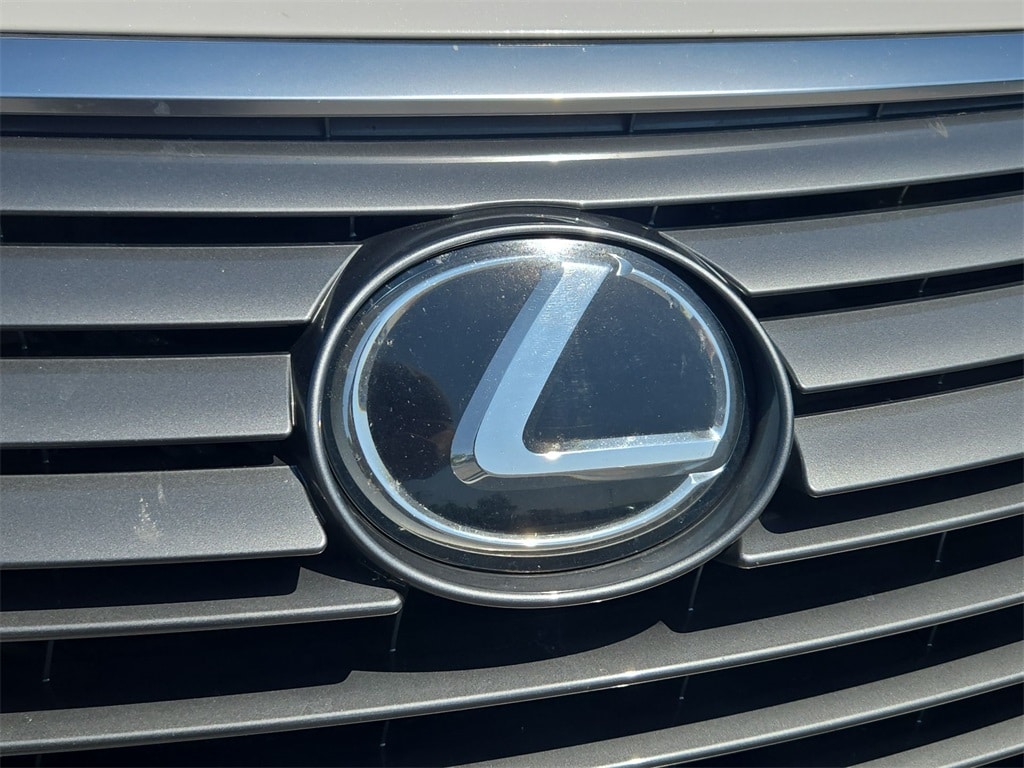 2017 LEXUS RX - Image 38