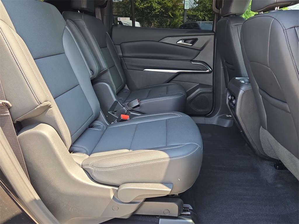 2024 CHEVROLET TRAVERSE - Image 33