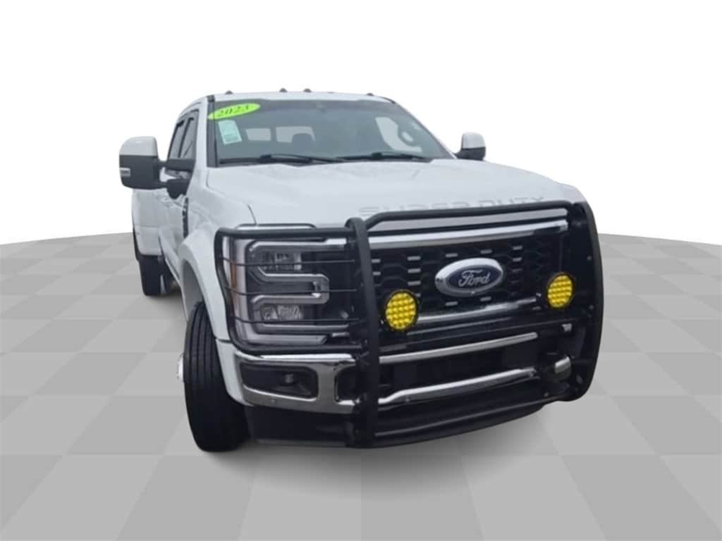 2023 FORD F-450 - Image 3