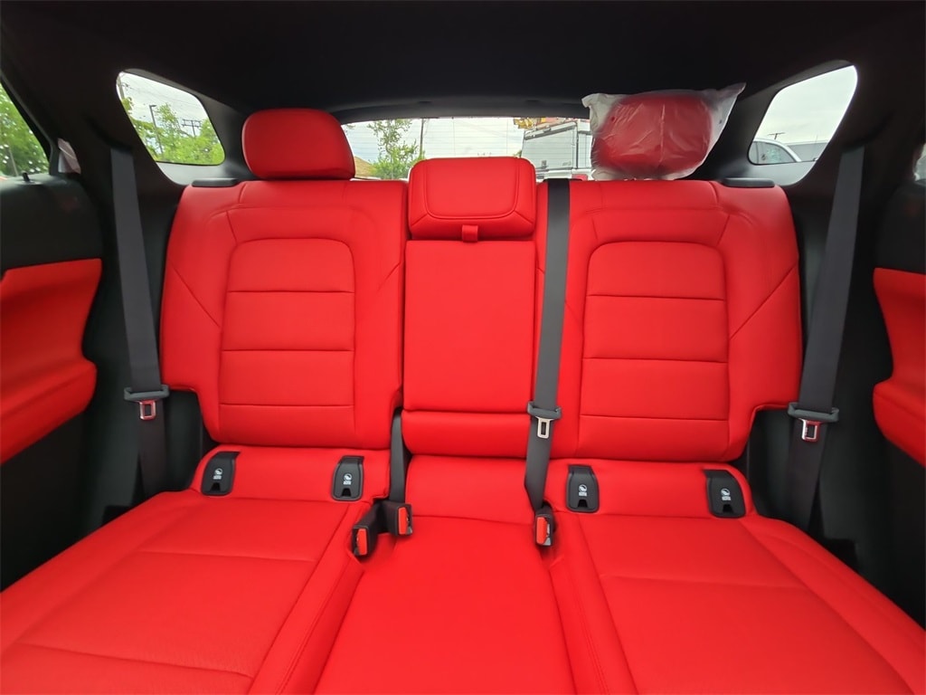 2025 Chevrolet Blazer EV SS - Photo 13