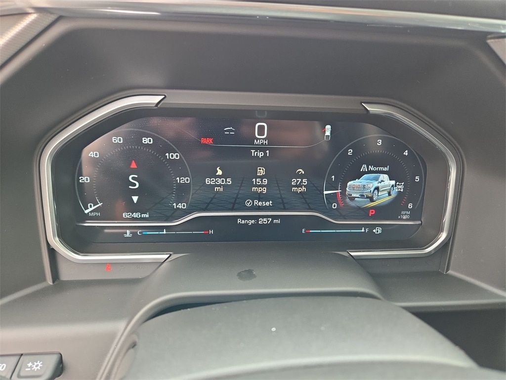 2023 GMC SIERRA - Image 11