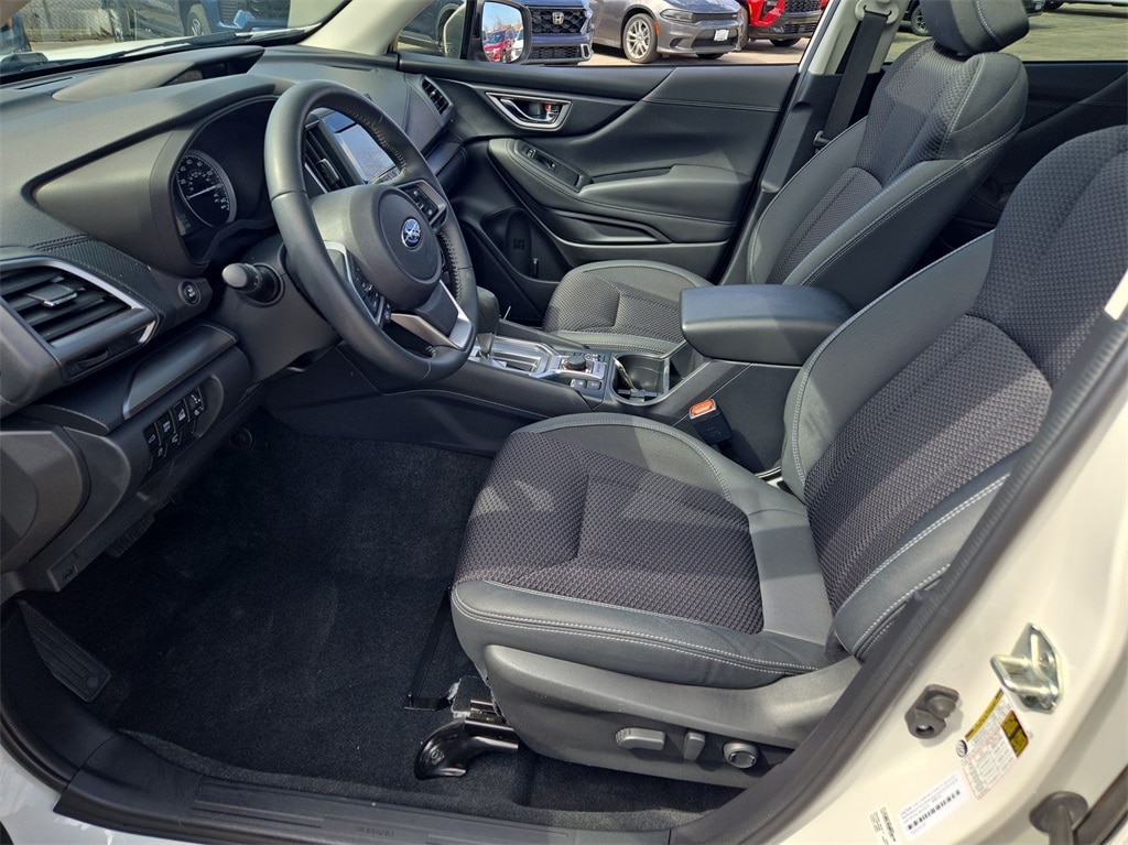 2022 SUBARU FORESTER - Image 25