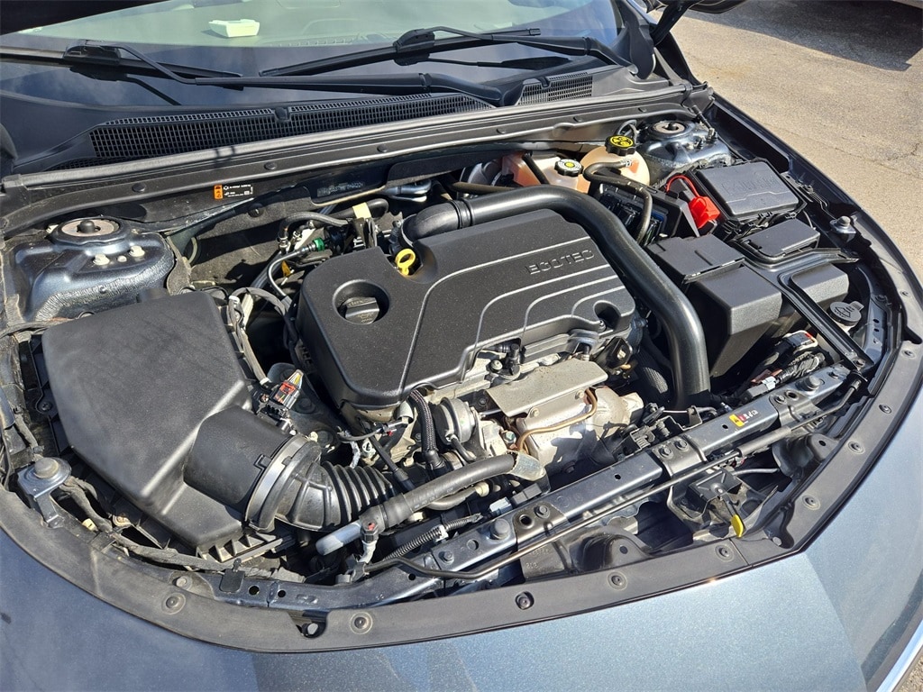 2021 CHEVROLET MALIBU - Image 34