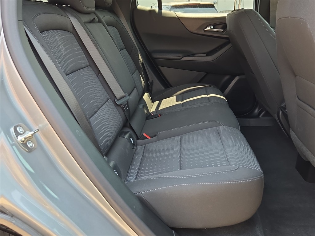 2025 Chevrolet Equinox LT - Photo 33