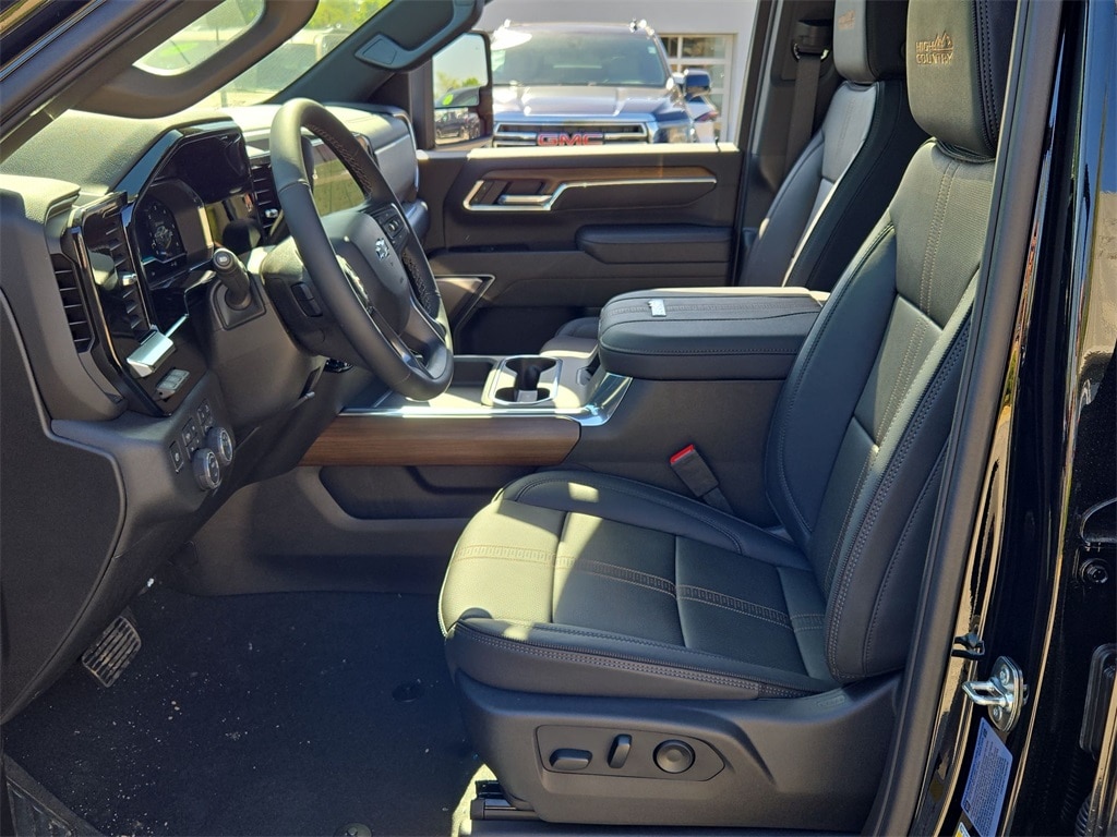 2025 Chevrolet Silverado 2500 HD High Country - Photo 26