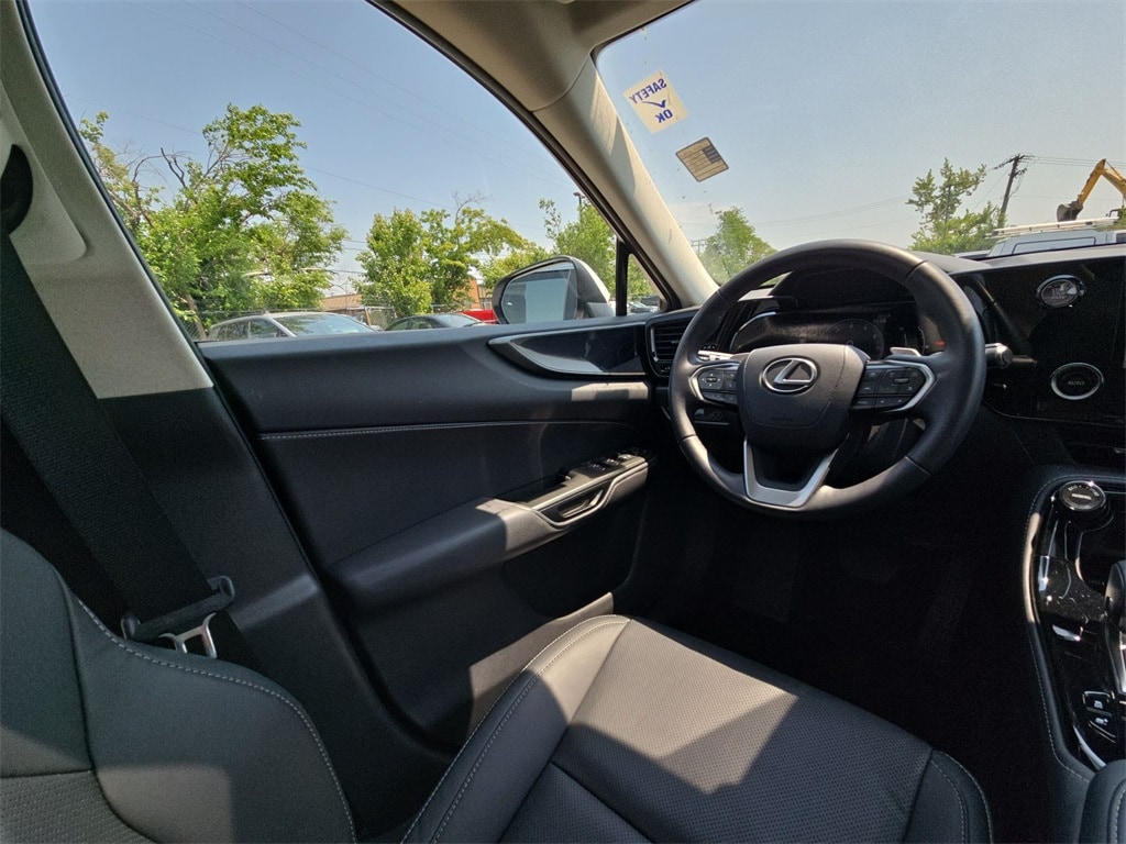2024 LEXUS NX - Image 15