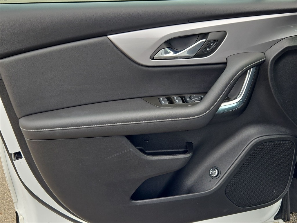 2023 CHEVROLET BLAZER - Image 22