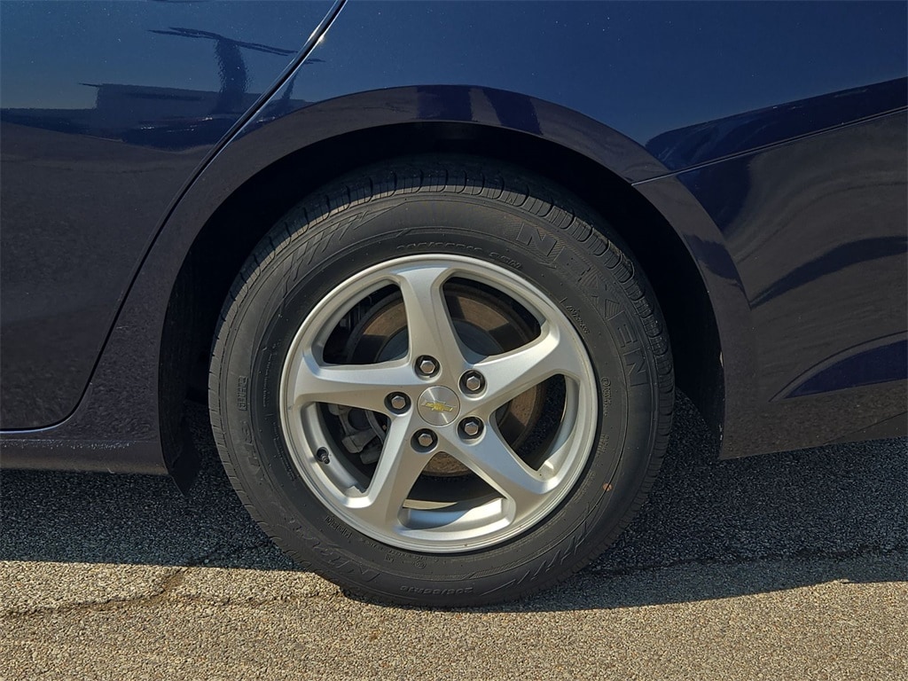 2018 CHEVROLET MALIBU - Image 38