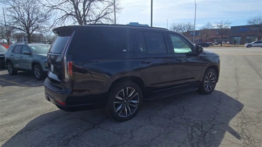 2022 CADILLAC ESCALADE - Image 8