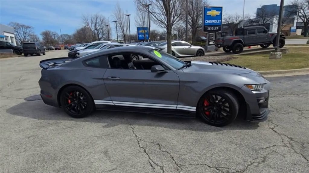 2021 FORD MUSTANG - Image 9