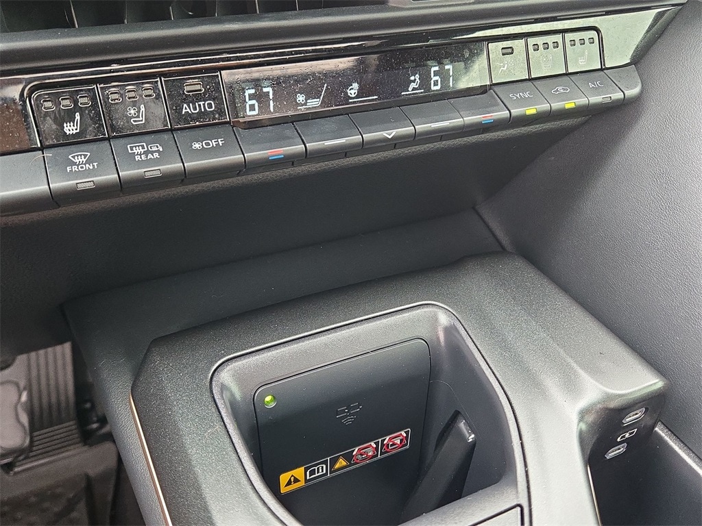 2023 TOYOTA CROWN - Image 32