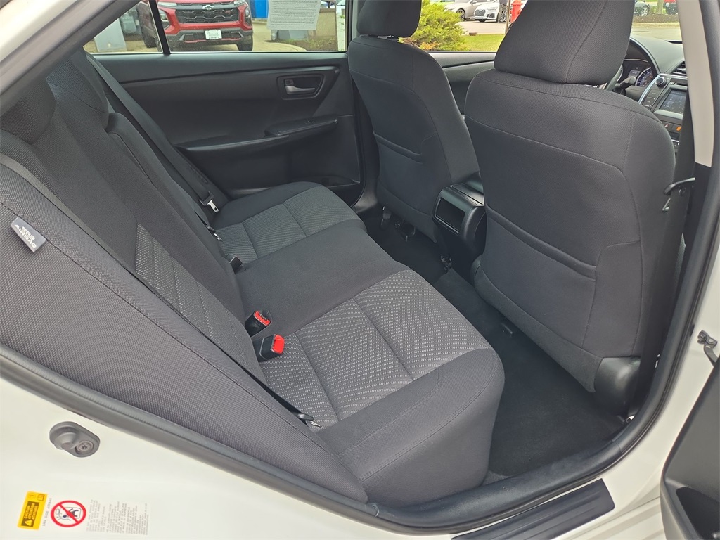 2015 TOYOTA CAMRY - Image 22