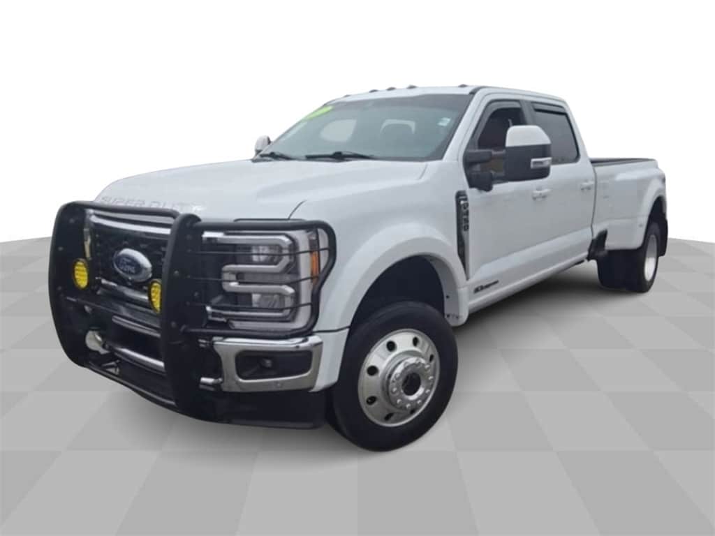 2023 FORD F-450 - Image 4