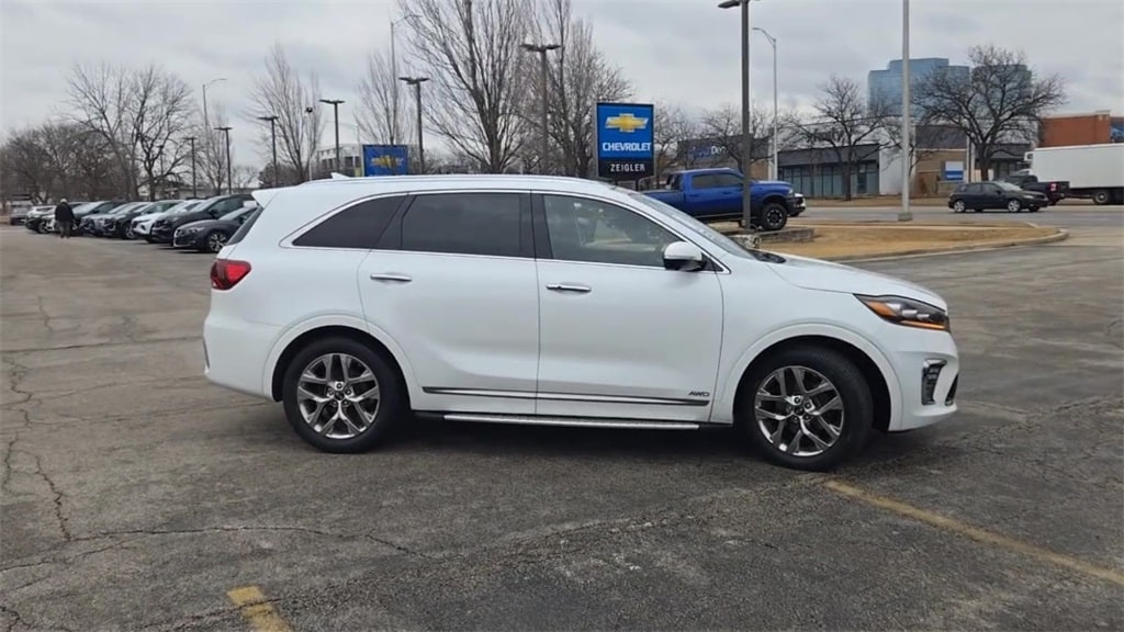 2019 KIA SORENTO - Image 9
