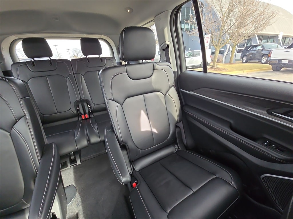 2021 JEEP GRAND CHEROKEE L - Image 14