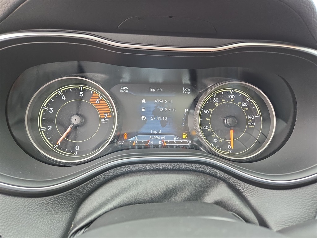 2022 JEEP CHEROKEE - Image 11