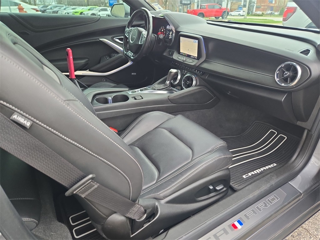 2021 CHEVROLET CAMARO - Image 23