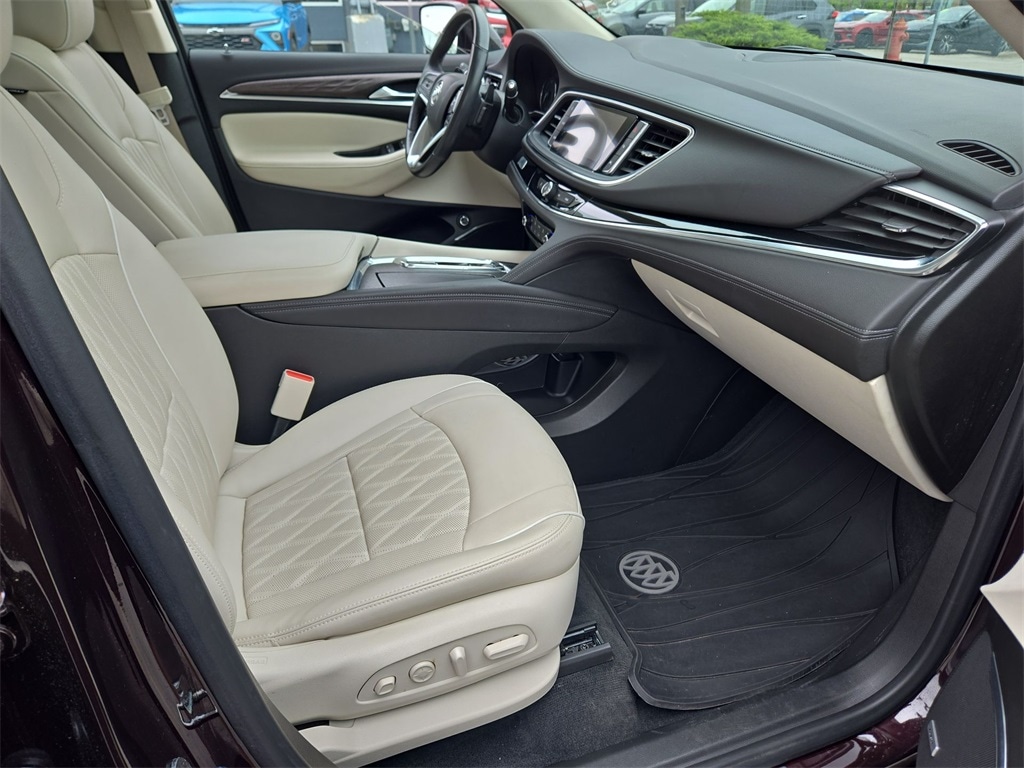 2023 BUICK ENCLAVE - Image 29