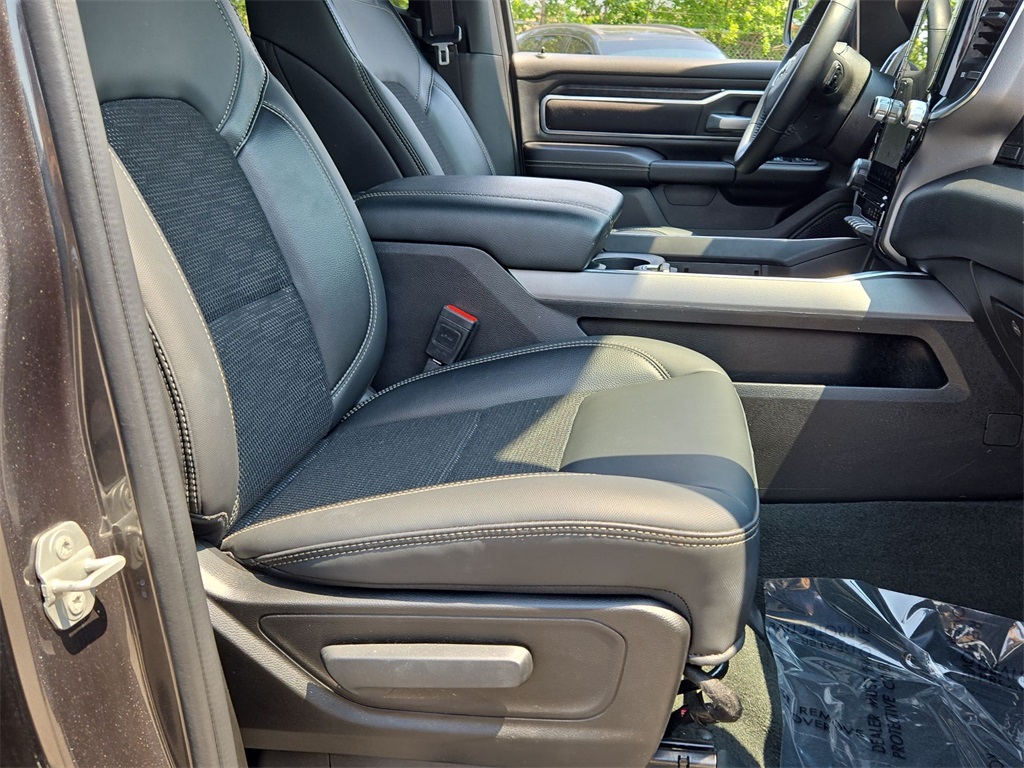 2024 RAM 1500 - Image 34