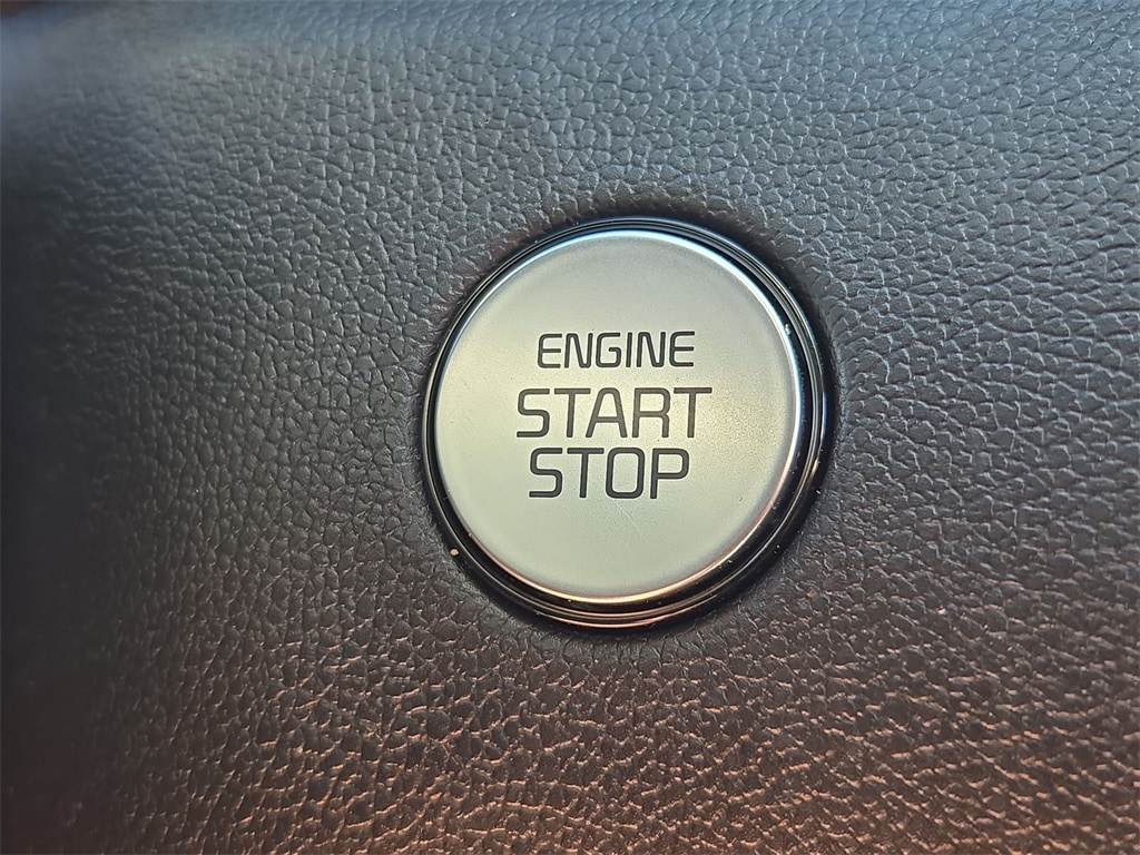 2022 KIA SORENTO - Image 23