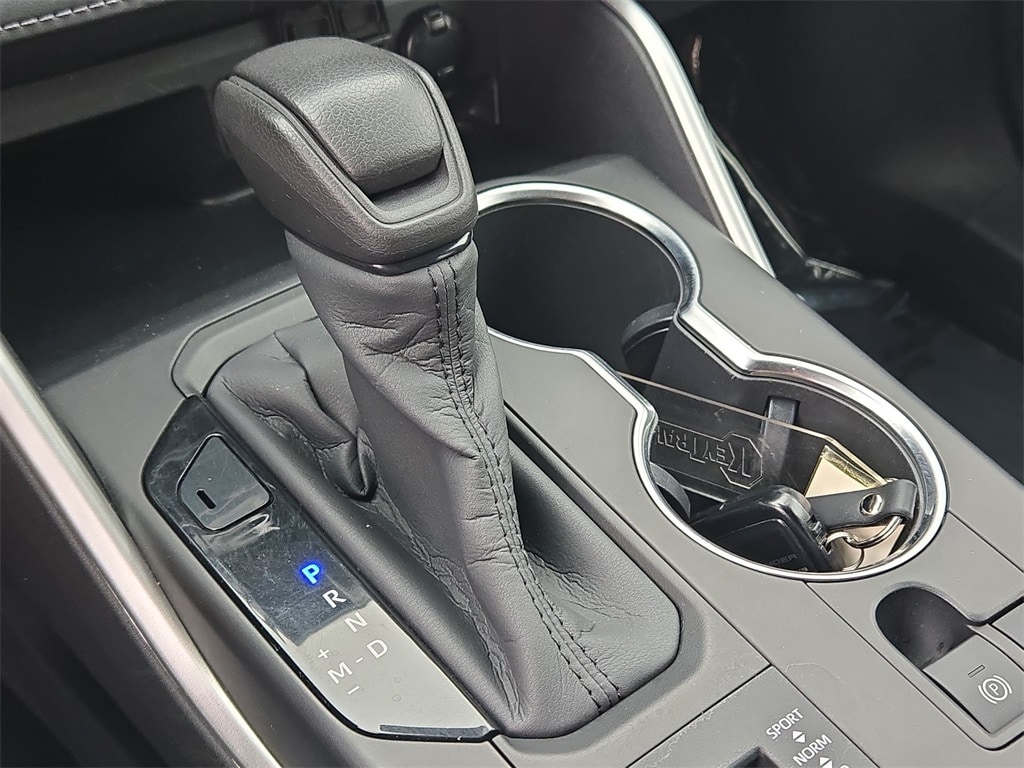 2020 TOYOTA HIGHLANDER - Image 16