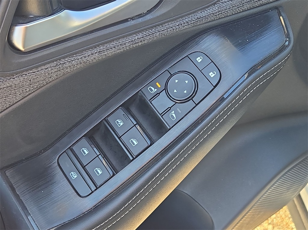 2023 NISSAN ROGUE - Image 22