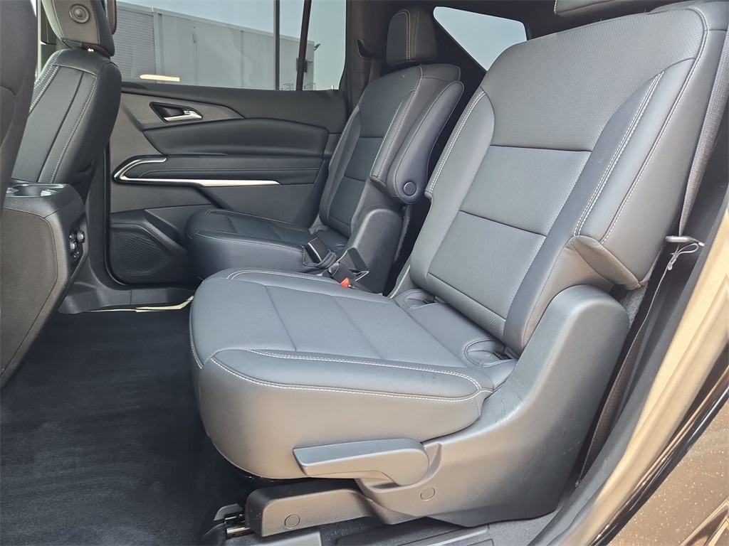 2024 CHEVROLET TRAVERSE - Image 31