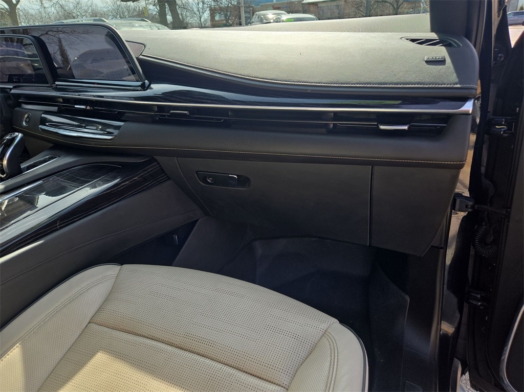 2022 CADILLAC ESCALADE - Image 30