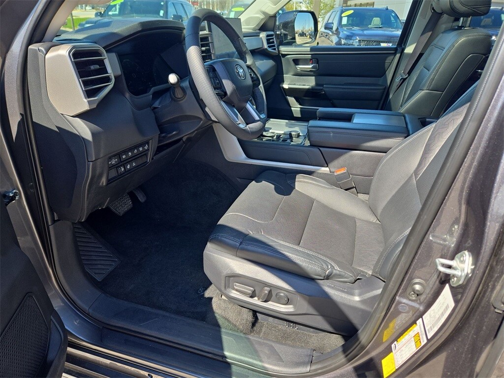 2024 TOYOTA SEQUOIA - Image 20