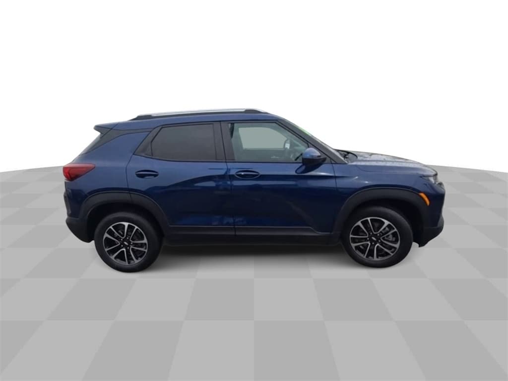 2022 CHEVROLET TRAILBLAZER - Image 9