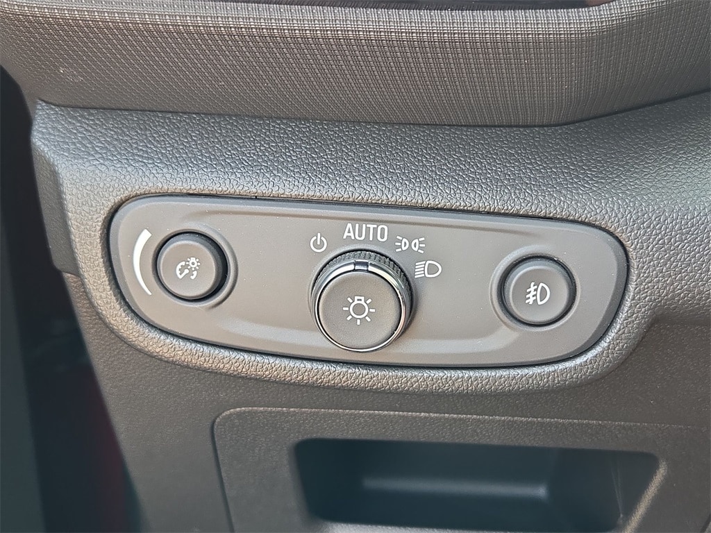 2023 CHEVROLET TRAILBLAZER - Image 17