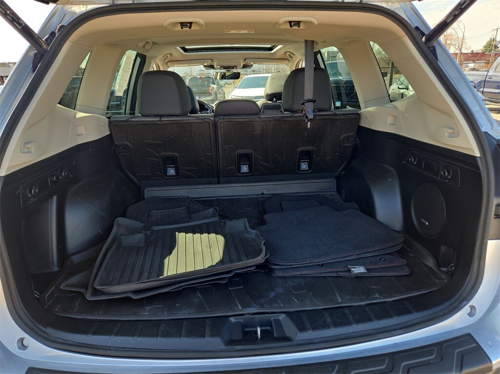 2022 SUBARU FORESTER - Image 32