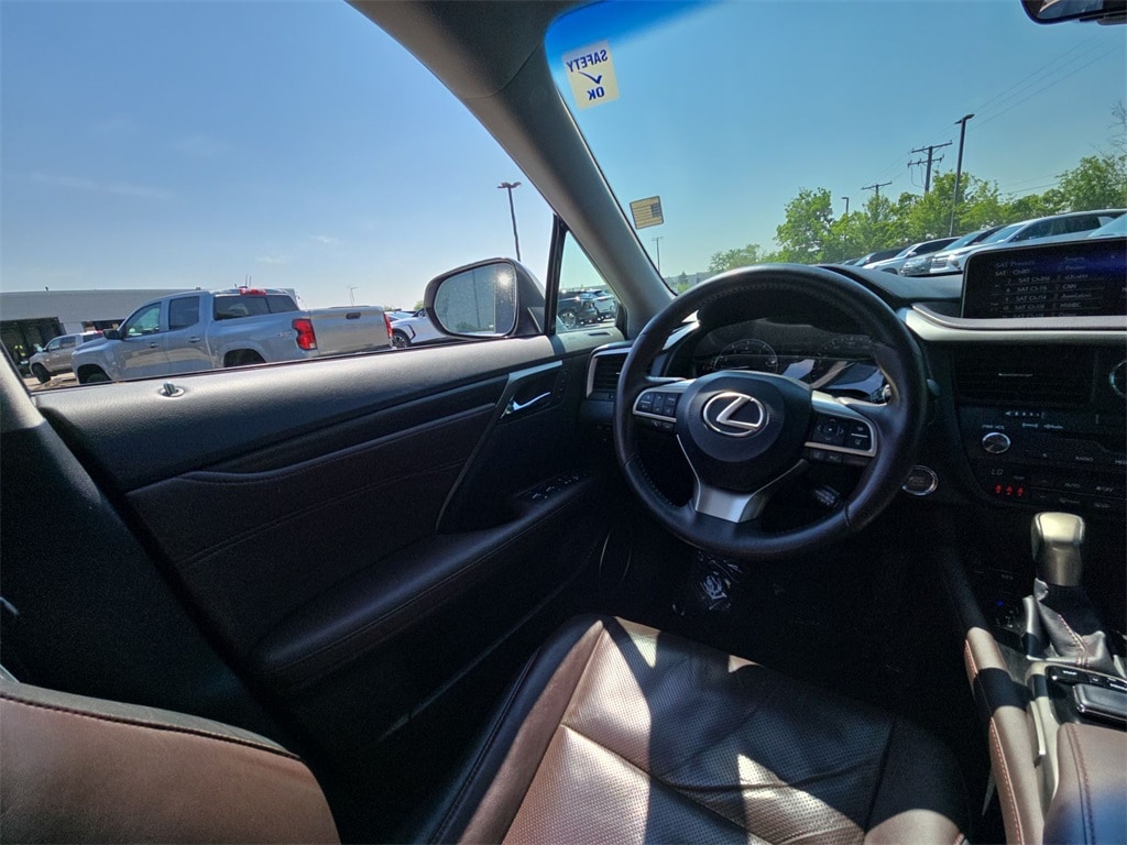 2017 LEXUS RX - Image 15