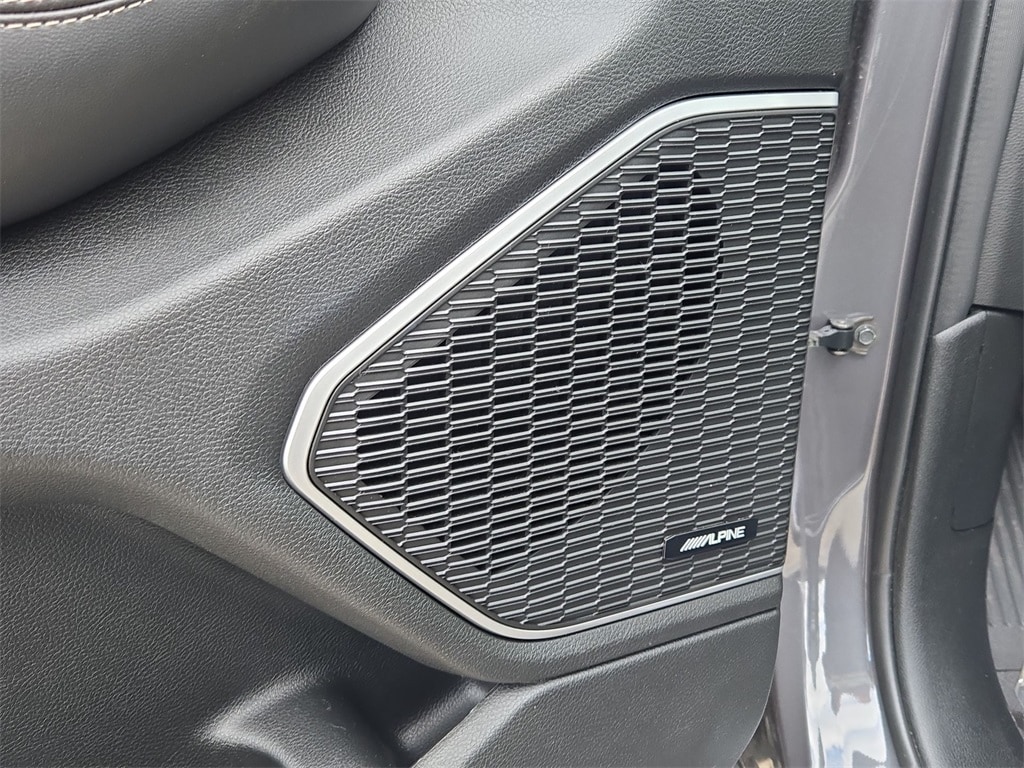 2022 JEEP GRAND CHEROKEE L - Image 30