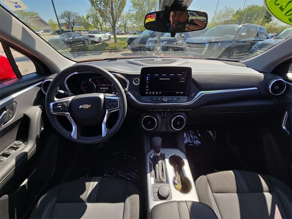 2023 CHEVROLET BLAZER - Image 10