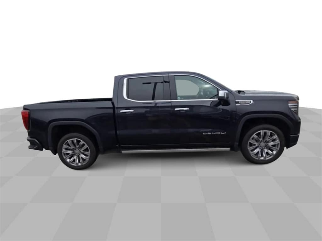 2023 GMC SIERRA - Image 9