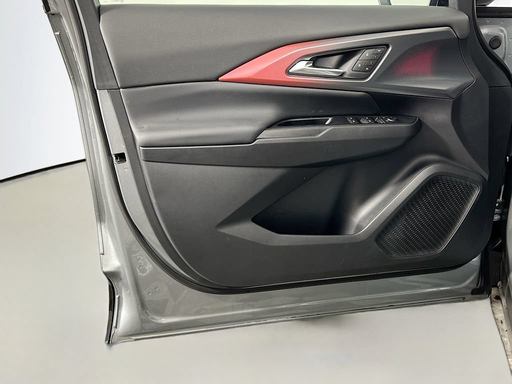 2026 Chevrolet Equinox EV RS - Photo 18