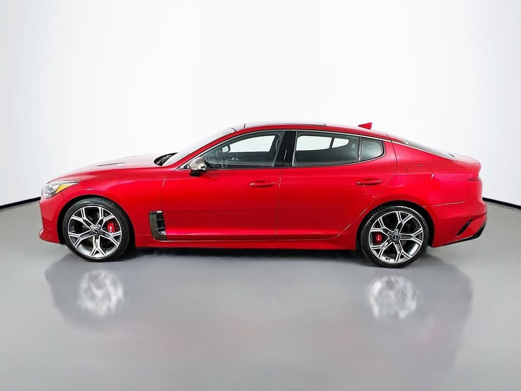 2021 Kia Stinger GT2 - Photo 8