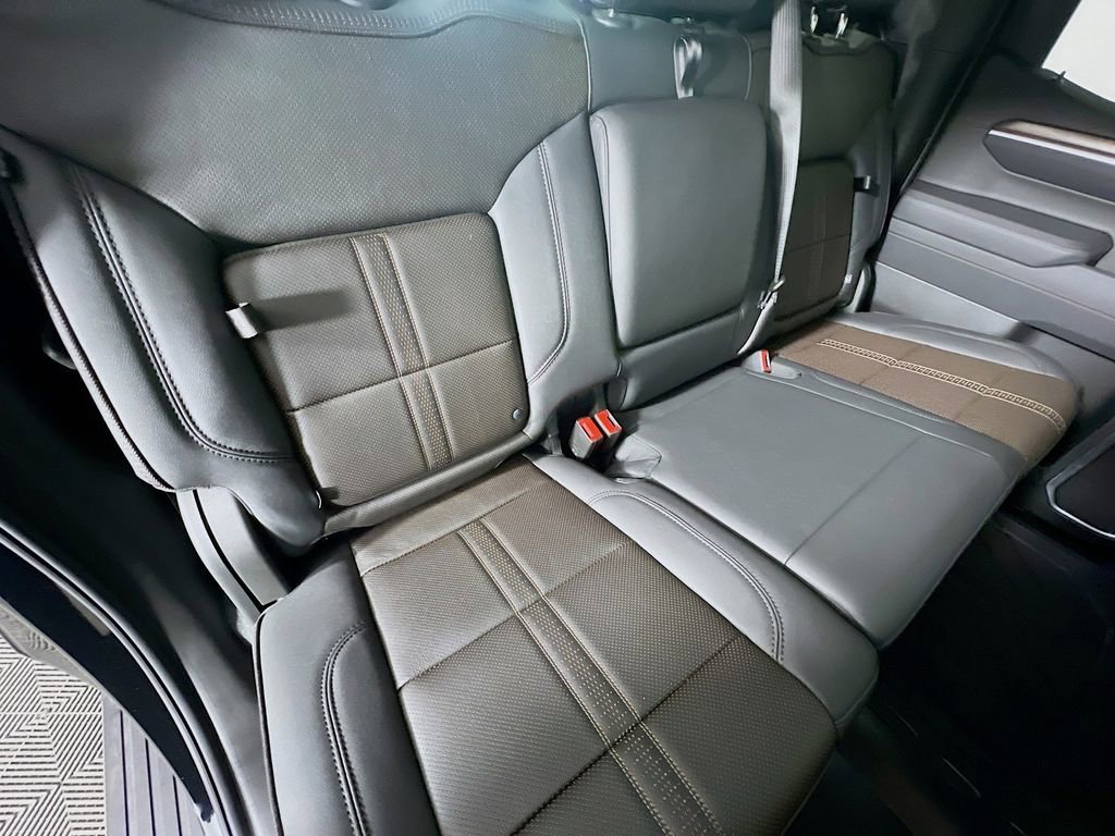 2026 Chevrolet Silverado 1500 High Country - Photo 29