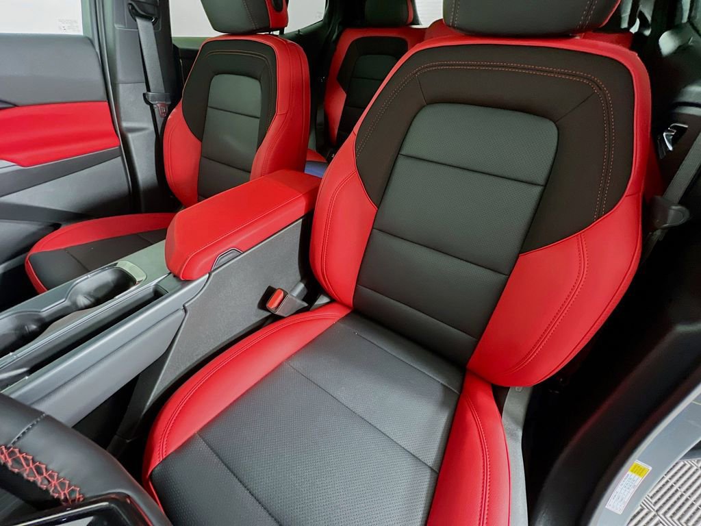2026 Chevrolet Equinox EV RS - Photo 21